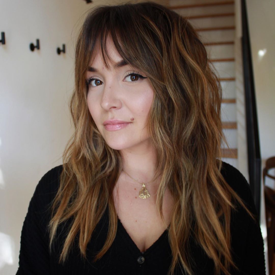 Brunette Waves