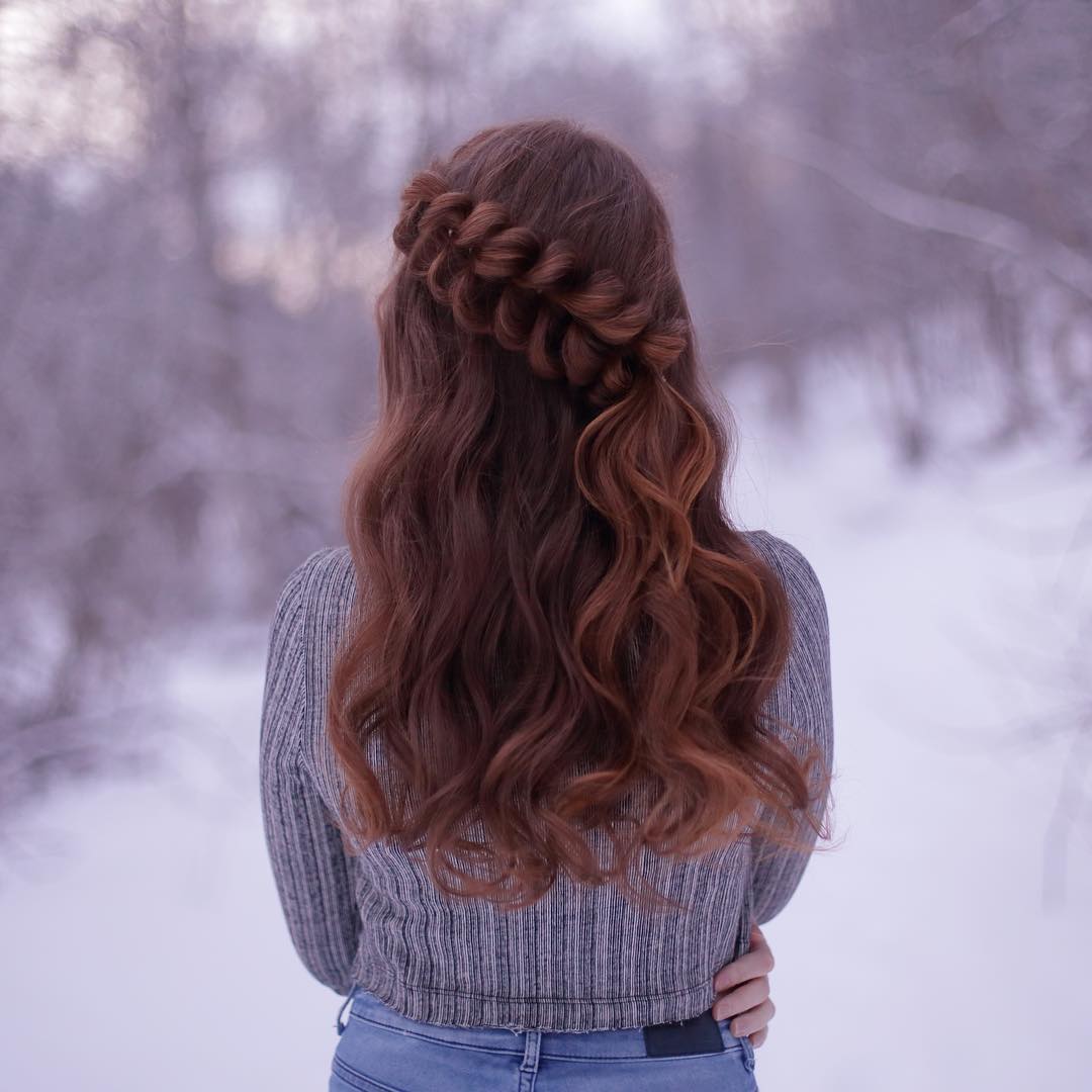 Half Up + Pull Through Braid