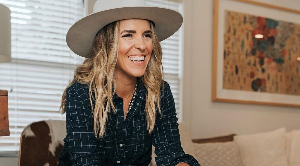 Rachel Hollis