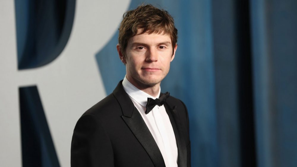 Evan Peters